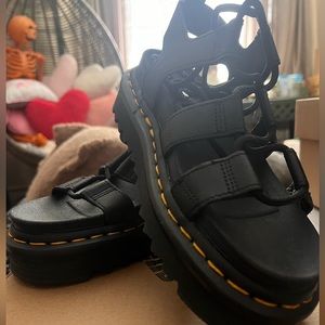 dr. martens black nartilla sandal
